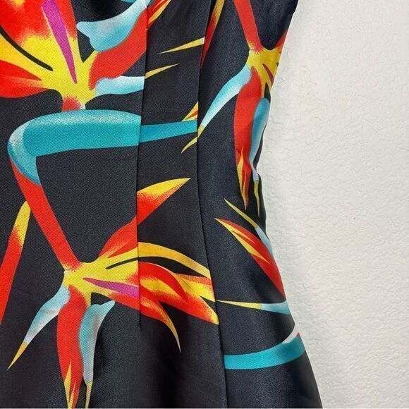 Boohoo Black Satin Tropical‎ Sleeveless Fit & Flare Skater Dress Womens Size 6 - Picture 5 of 7